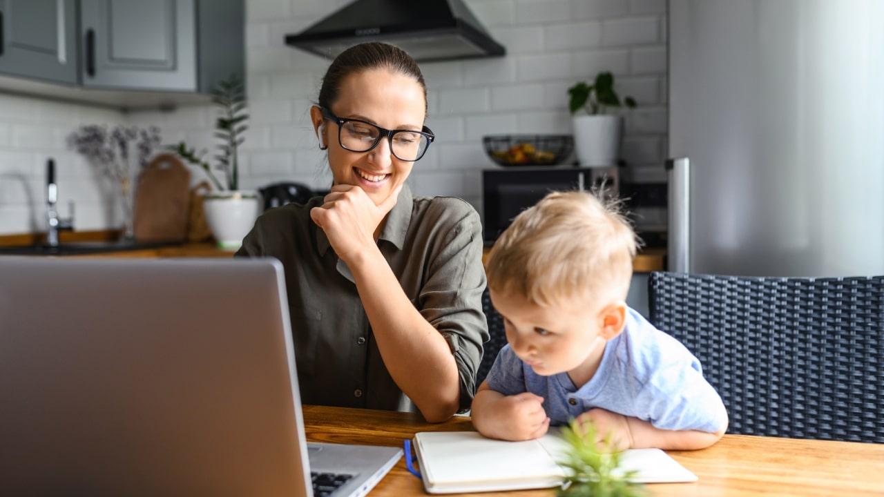 Parents, Earn $900 Daily in Just 2 Hours from Home!