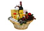 Buy Online and Enjoy Christmas Wine Gift Basket in Brooklyn