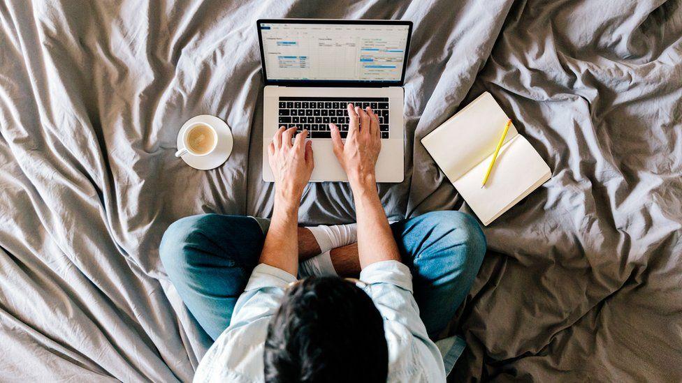 Work Hard for Minimal Pay? $900 Days Just Around the Corner!