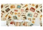 Decorating with Old Fashioned Wallpaper in Modern Homes