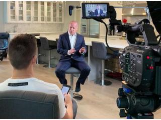 Professional Videographer for Website Abu Dhabi Professional Videographer for Website Abu Dhabi