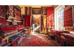 Jansons Carpets Highlights Kashmiri Silk Carpets that Reflect Traditional Grace Jansons Carpets Highlights Kashmiri Silk Carpets that Reflect Traditional Grace