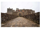 Unearth Leeds Castle from London with Private-Guided Tour