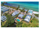 Bradenton Beach Golf Cart Rentals with Premium Features