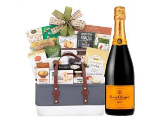 Order Online and Get Champagne Gift Basket Delivery in Dallas Order Online and Get Champagne Gift Basket Delivery in Dallas