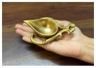 Premium Handcrafted Brass Diya For Pooja – Yathashilpam